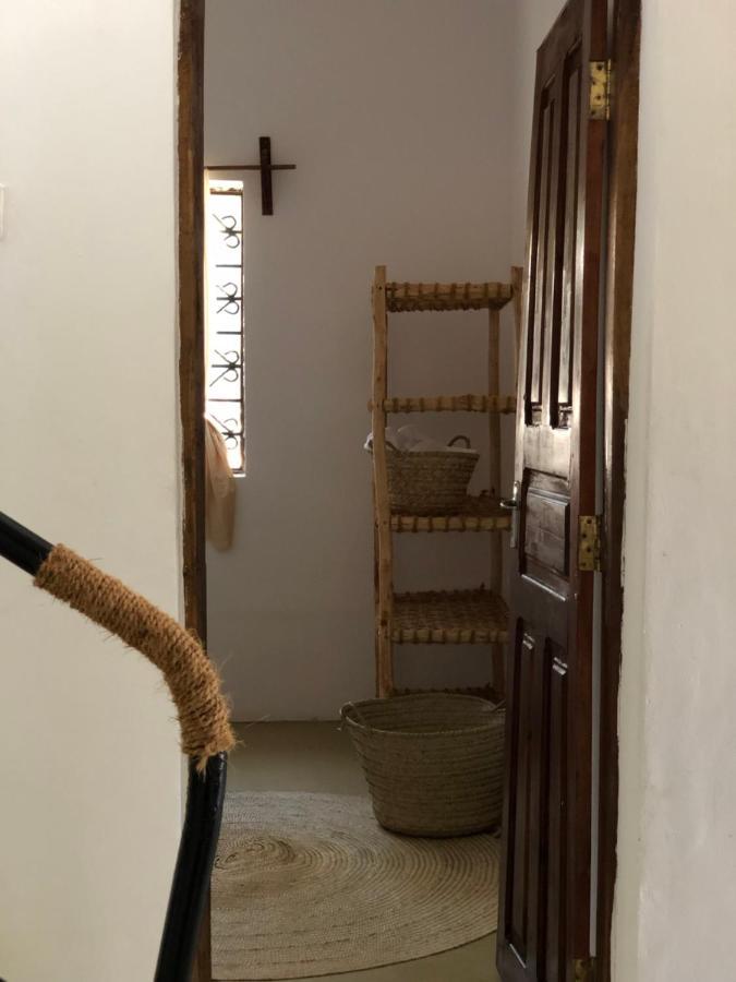 Mlango Paje House Panzió Kültér fotó