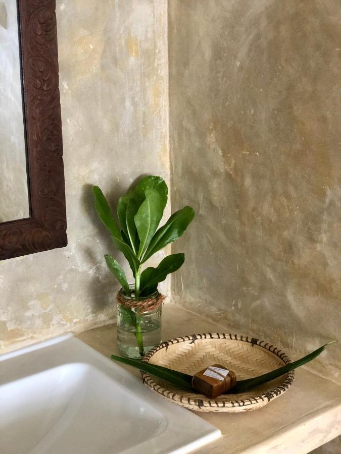 Mlango Paje House Panzió Kültér fotó